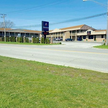 American Inn And Suites Countryside Exterior photo