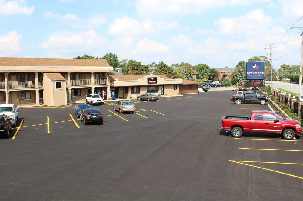 American Inn And Suites Countryside Exterior photo